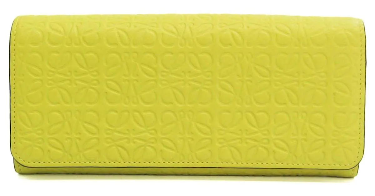 Loewe Amarillo 