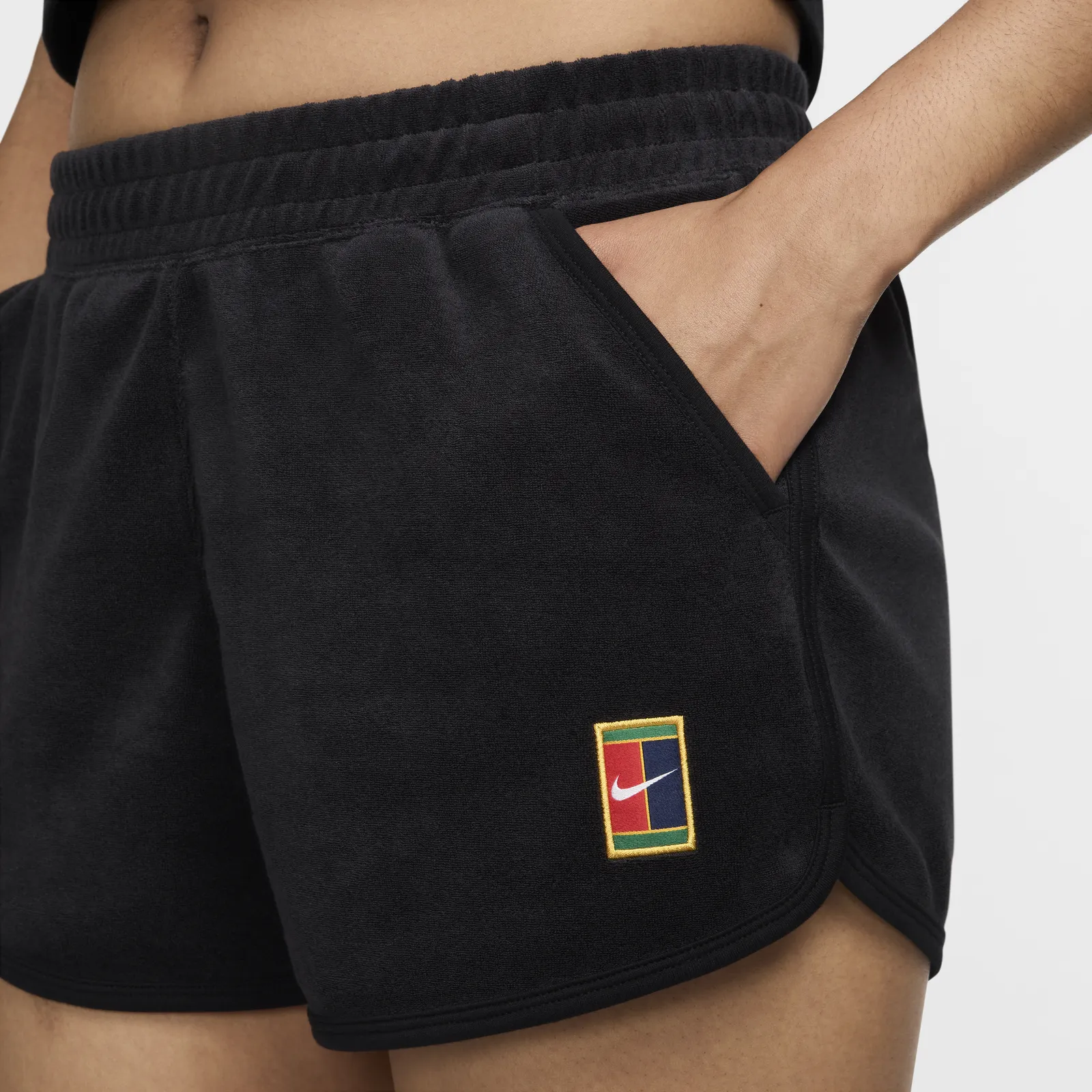 Nike Heritage Mid Rise Shorts