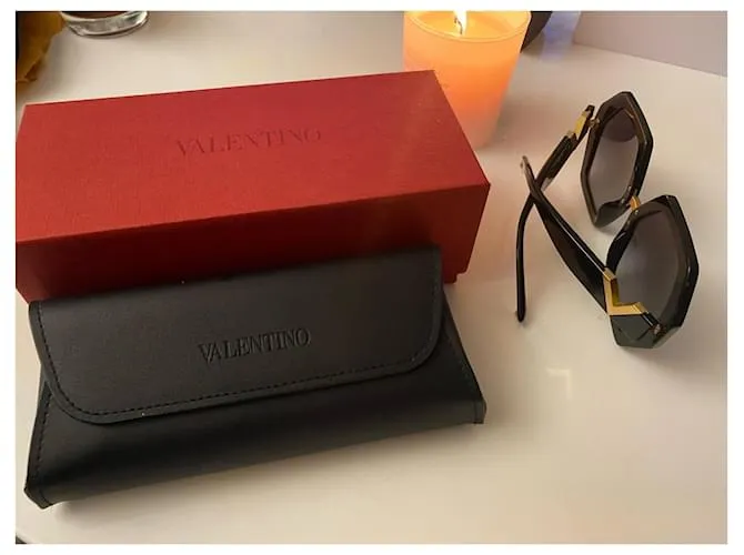 Valentino Gafas de sol Negro Dorado 